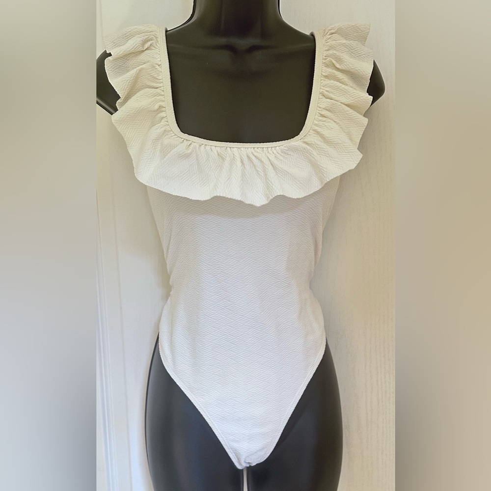 Fashion union cream one pice swimsuit size 12
